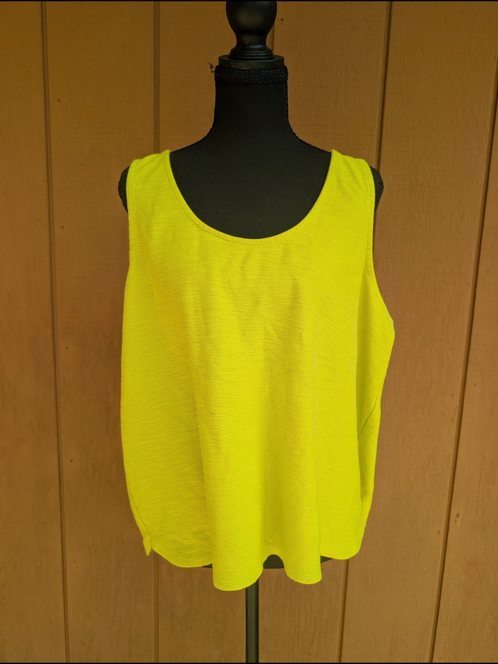 Old Navy Women’s Neon Yellow Sleeveless Tank Top XL